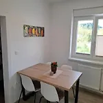 Apartma Loncar * Horjul