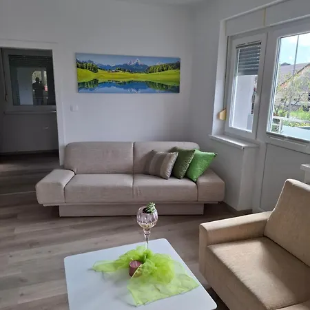 Apartma Loncar 公寓