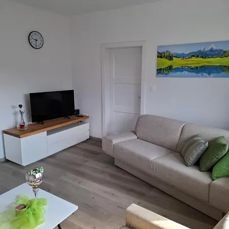 公寓 Apartma Loncar *